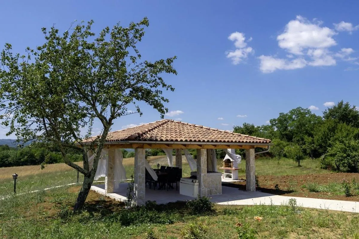 Villa Roti In Roti - Haus Fuer 8 Personen Kostrcani Croatia